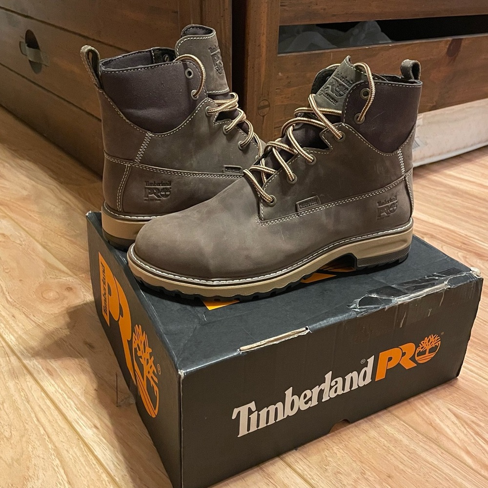 Timberland Pro Womens 6" Hightower Alloy Toe Waterproof Work Boots Size 9 Brown